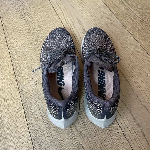 Nike Air Zoom Pegasus 35 Gray Pink Running Shoes 942855-006 - Picture 3 of 4